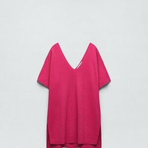 Zara Fuchsia V-Neck Short Sleeve Top